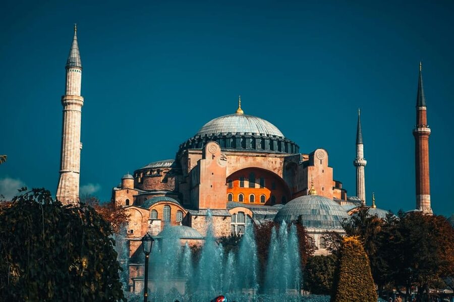 Istanbul: Hagia Sophia Skip-the-Ticket Line & Audio Guide - Where to enter, and how to navigate the first 20 minutes