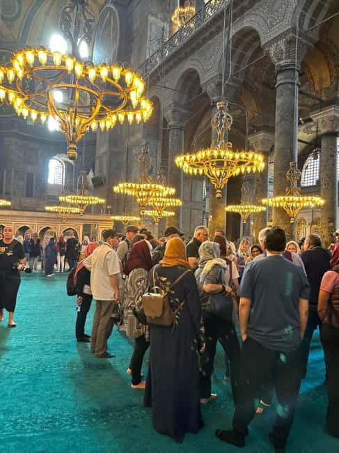 Istanbul: Hagia Sophia Ticket with Audio Guide & Blue Mosque - The value of combining Hagia Sophia and the Blue Mosque in one day