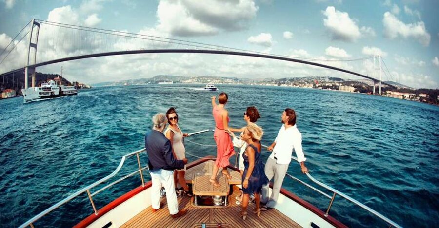 Istanbul: Half-Day Cruise and Cable Car to Pierre Loti Hill - Key Things I’d Watch For