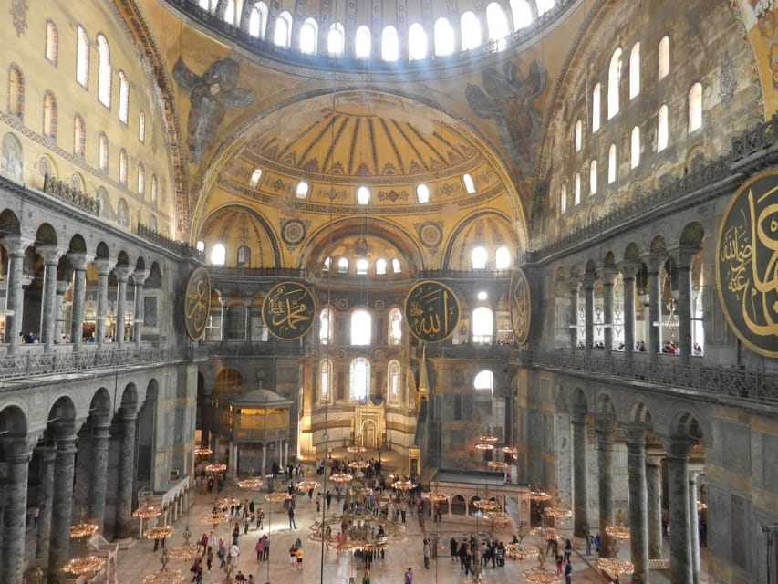 Istanbul: Half-Day Tour Including Hagia Sophia - Pickup, Small Group, and Air-Conditioned Comfort