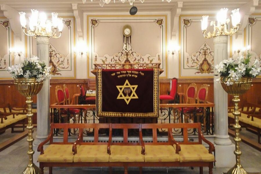 Istanbul: Jewish District 3-Hour Walking Tour - Price and value: what $561 buys you in small-group access