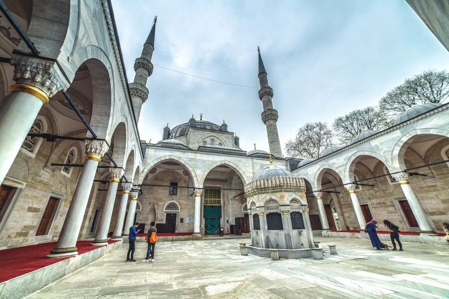 Istanbul: Maiden Tower visit, Istanbul Europe & Asian Tour - Mihrimah Sultan Mosque, architecture plus a love story