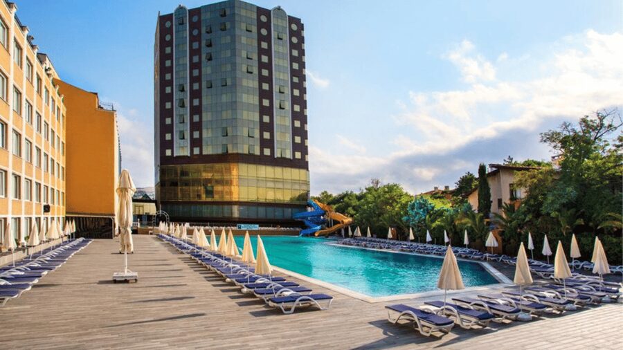 Istanbul: Marıne Princess Beach Swimming Tour - Price and Value: Is $57 a Fair Deal for This Much Resort Time?