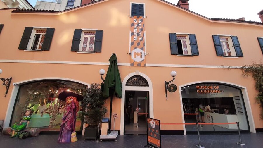 Istanbul: Museum of Illusions Ticket - Photo-Friendly Trick Shots: Make Your Camera Do the Work