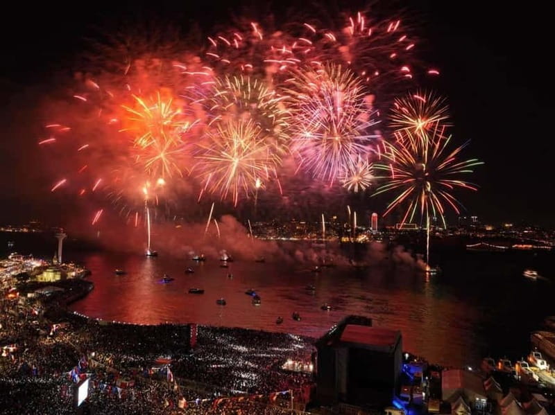 Istanbul: New Year's Eve Bosphorus Dinner Cruise Party 2026 - Key things to know before you go