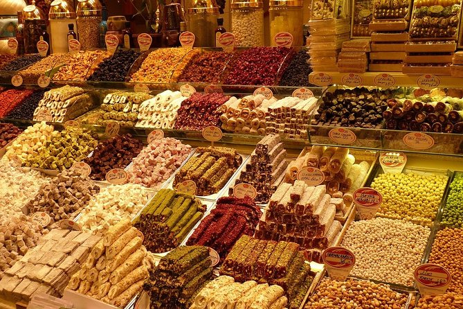Istanbul Off the Beaten Path Tour with Guide, Lunch and Transfers - Tahtakale Market and lunch: the meal is the plot point