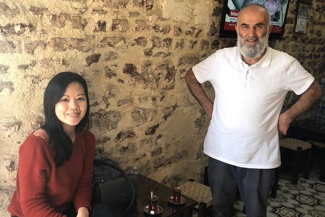 Istanbul Off the Beaten Path Tour with Guide, Lunch and Transfers - Misir Çarşısı and the spice colors: fun to see, watch for the shopping rhythm