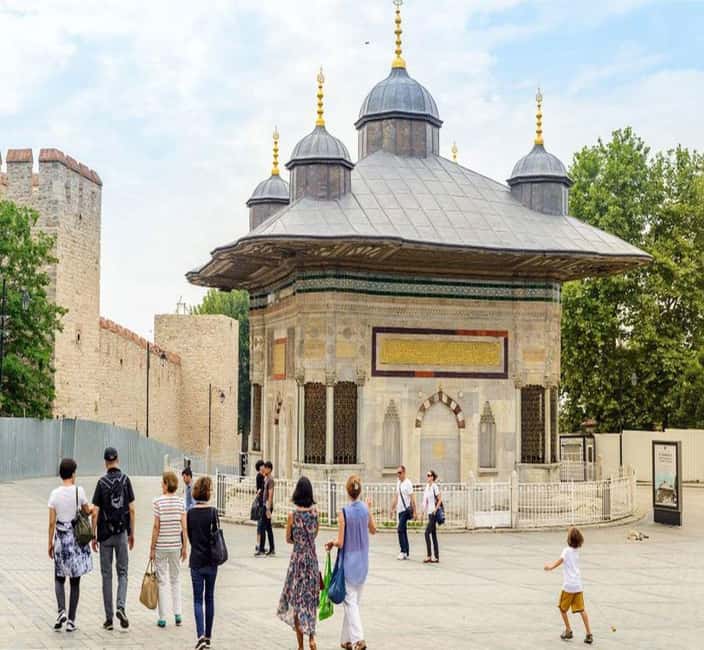 Istanbul Old City Full Day Tour - Grand Bazaar Finale: One of the World’s Largest Covered Markets