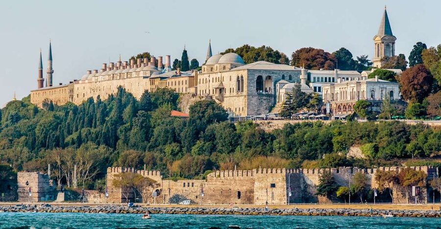 Istanbul: Old City Full-Day Tour with Lunch and Hotel Pickup - One Day, Two Eras: Why This Route Works