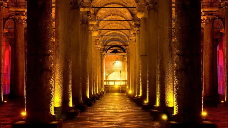 Istanbul: Old City Walking Tour - Small Group - Topkapi Palace: When the Ticket Cost Becomes Part of the Choice