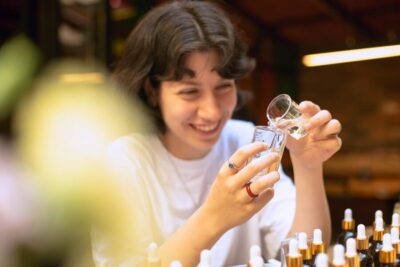 Perfume Making Workshop with Snacks and Drinks