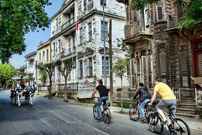 Istanbul Princes Island Tour with Lunch & Hotel Transfer - Stop 1 in Istanbul: the morning transfer to the pier