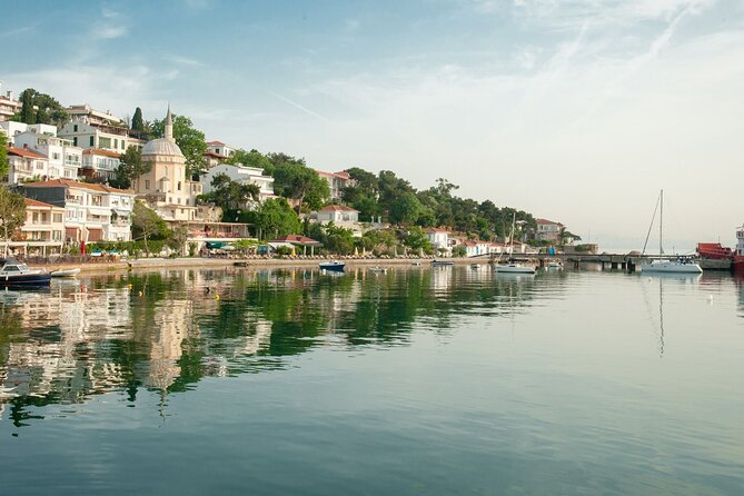Istanbul Princes Island Tour with Lunch & Hotel Transfer - The ferry ride to Heybeliada: when the sea air does the job