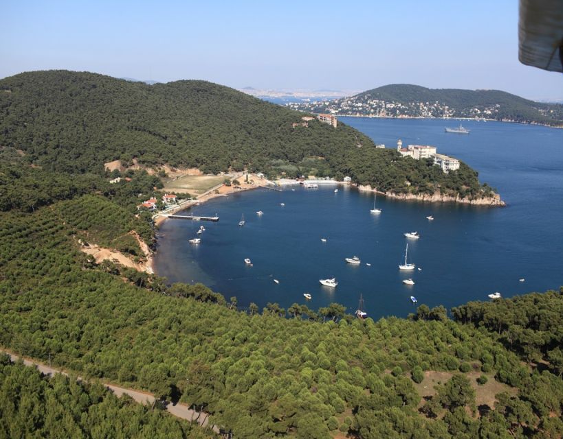 Istanbul: Princes' Islands Tour with Lunch and Transfers - Lunch on the Boat: How It Fits the Day and What to Expect