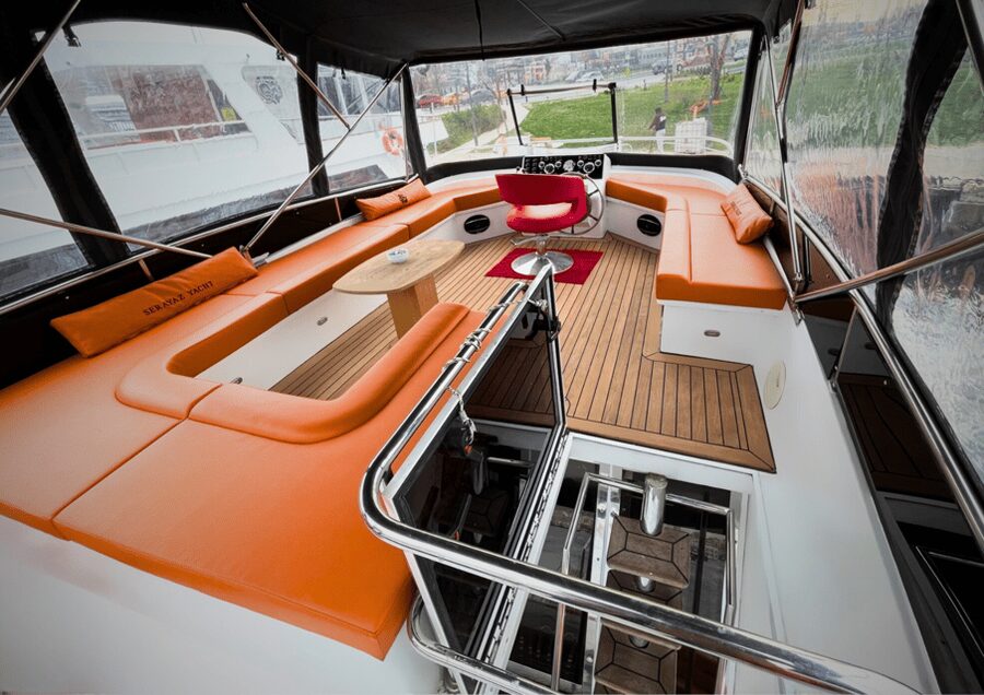 Istanbul: Private Bosphorus Cruise on Luxury Yacht - The 19-Meter Yacht Experience: Comfort, Service, and a Calmer Ride