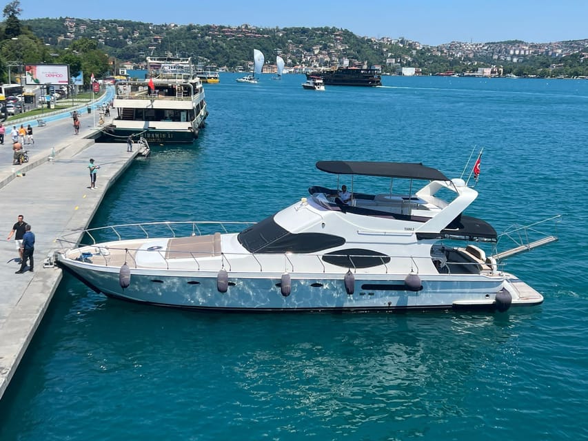 Istanbul: Private Bosphorus Strait Sightseeing Yacht Cruise - Why a Private Bosphorus Yacht Cruise Beats the Usual Walk-Through