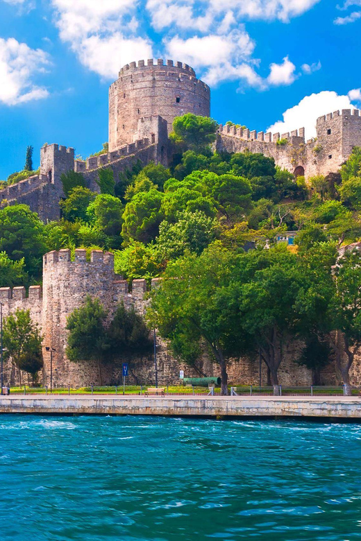 Istanbul: Private Bosphorus Strait Sightseeing Yacht Cruise - Crew Service, Tea or Coffee, and the Private Feel