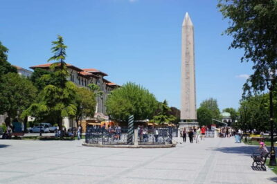 Private City Highlights Guided Tour