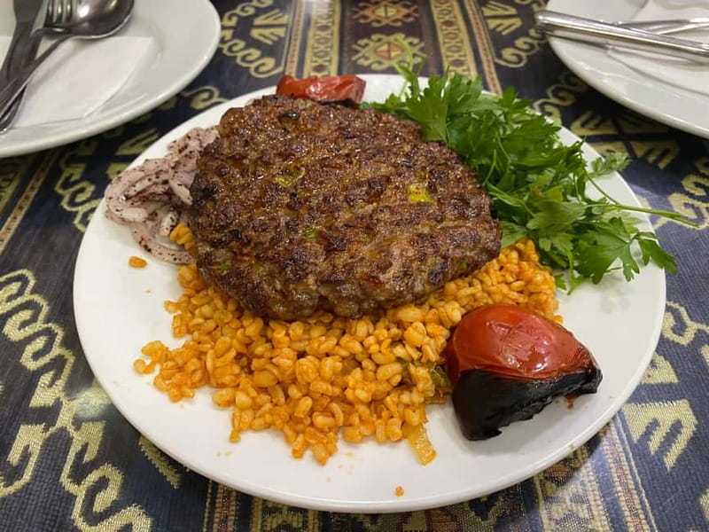 Istanbul: Private Food and City Tour with a Local Host - Kadıköy breakfast, Menemen, and the Asian-side mood