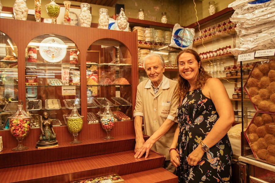 Istanbul: Private Guided Food Tour with 10 Tastings - Where to start: Espresso Lab Cihangir, shoes on, appetite ready