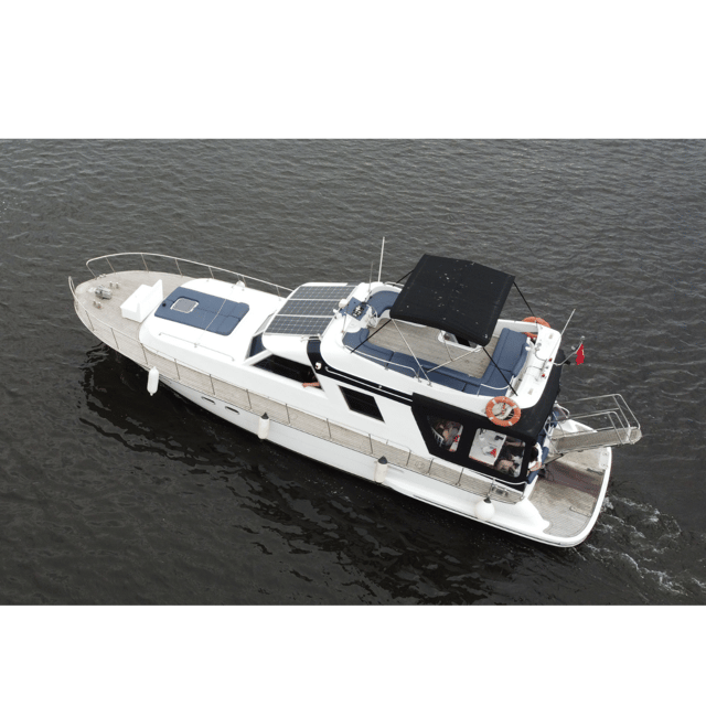 İstanbul:Private Luxury Yacht on Bosphorus 14 Meter(46 feet) - Who This Yacht Trip Is For