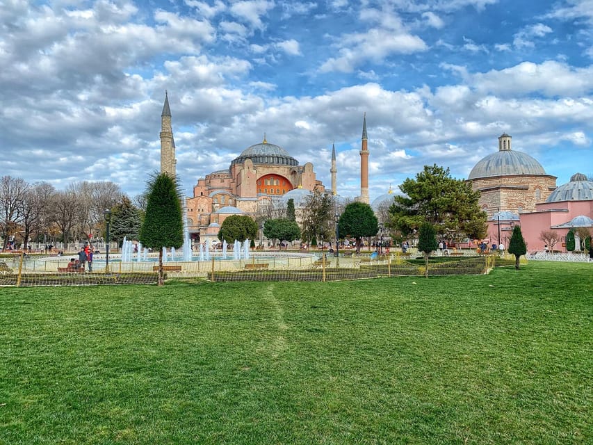 Istanbul: Private Old City Tour with Bosphorus Cruise - Skip-the-line ticket help, and what’s not included in the base price