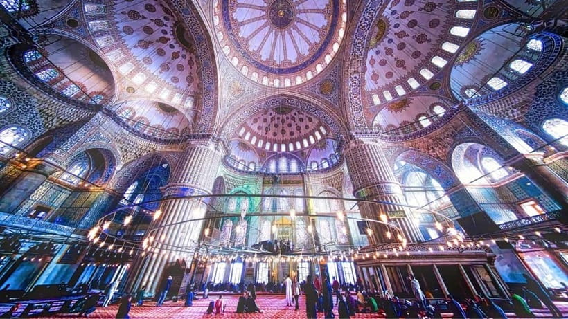 Istanbul: Private Sightseeing Tour in Multiple Languages - Hagia Sophia: 1500 years you can actually make sense of