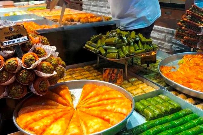 Istanbul Private Tour Designed for Layover Flight, Transfer incl. - The airport pickup timing and how transfers work