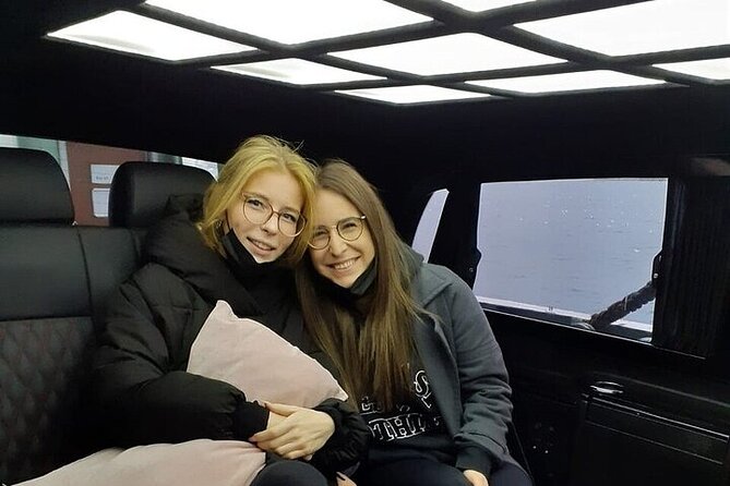 Istanbul Private Transfer - IST Airport, Cruise Ports and Hotels - The ride itself: private minivan comfort for up to 6 people