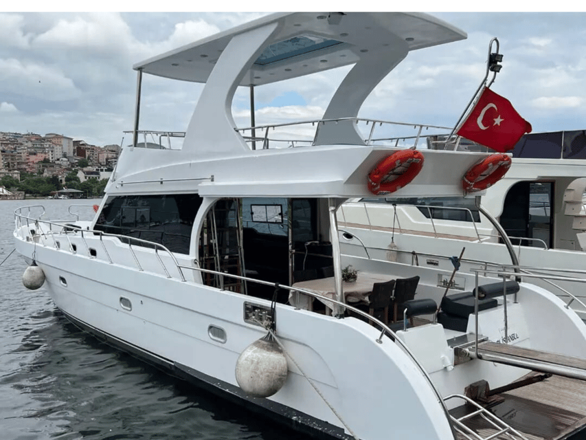 Istanbul: Private Yacht Organization on Bosphorus (14 Meter) - Rules, limits, and practical considerations before you book