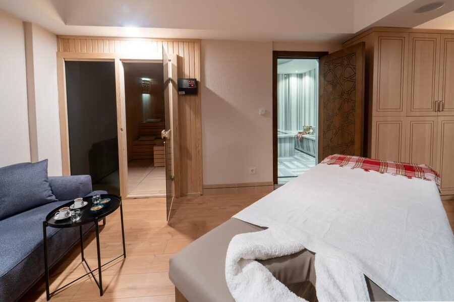 Istanbul: Public, Private or VIP Hammam & Spa in Old City - Best Time to Book: Avoiding Unwanted Cross-Over in Shared Areas