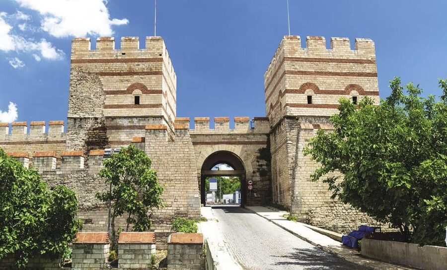 Istanbul Revealed: Historic Pathways and Bosphorus Serenity - Key highlights you should care about