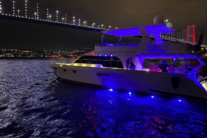 Istanbul: Small-Group Yacht Cruise with Snacks, Sunset or Daytime - Why the Galata Bridge Stop is Worth It