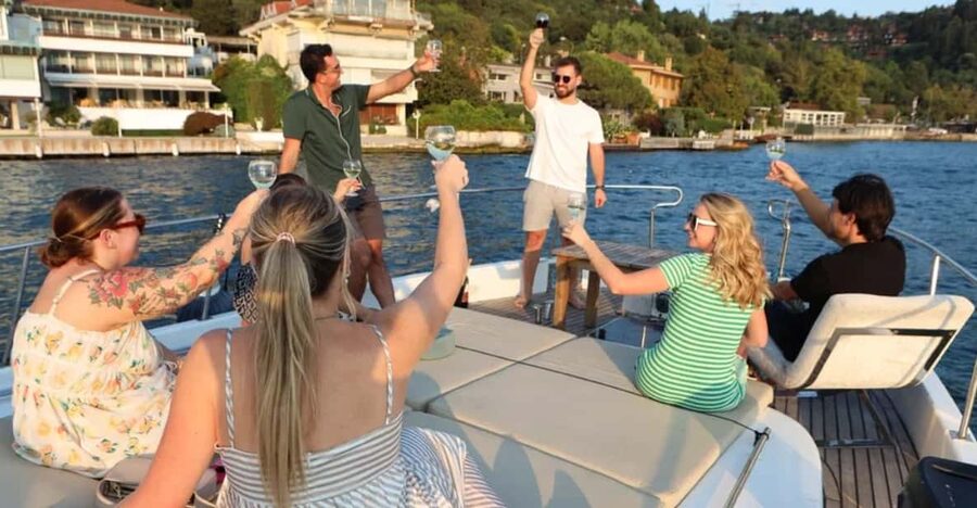 Istanbul: Small Group Yacht Tour with Unlimited Wine - Who should book this and who should skip it