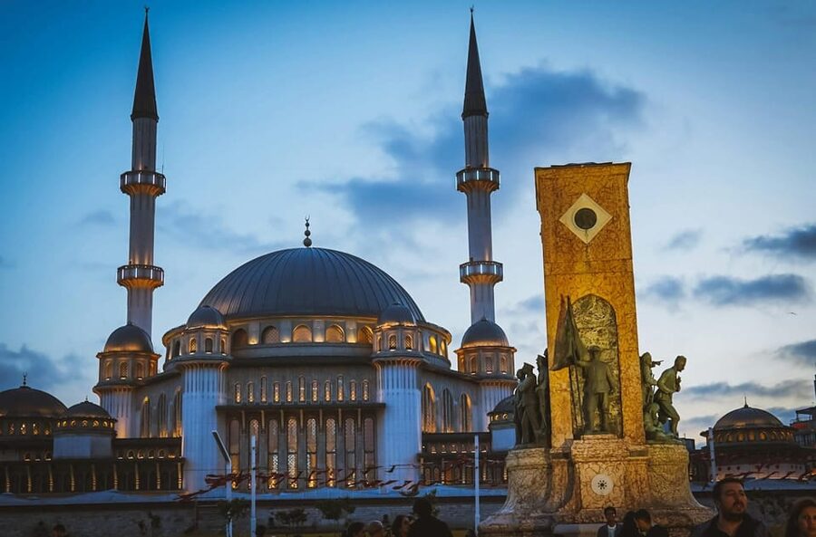 Istanbul: Taksim District Half-Day Walking Tour - Key highlights worth your time
