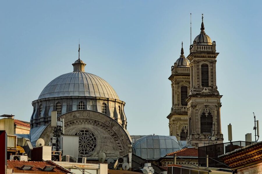 Istanbul: Taksim District Half-Day Walking Tour - Starting at Taksim Square, the smart orientation point