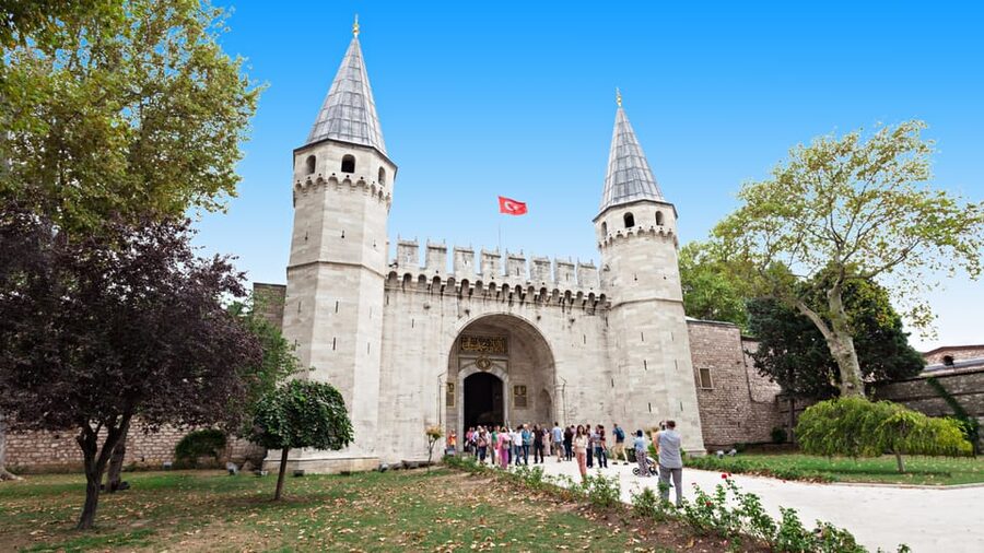 Istanbul: Topkapi Palace and Harem Guided Tour - The Harem: private quarters and the role of powerful women