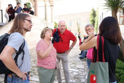 Topkapi Palace and Harem Museum Tour with Ticket