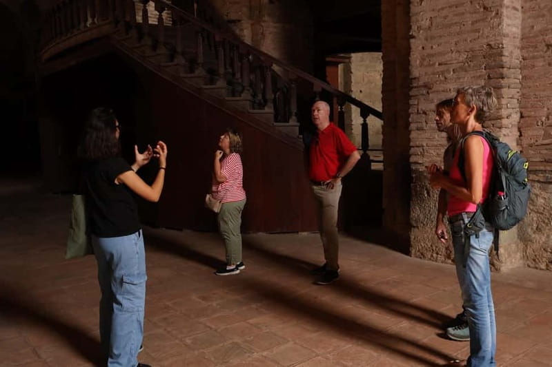 Istanbul: Topkapi Palace and Harem Museum Tour with Ticket - It runs about 3 hours, then you continue on your own