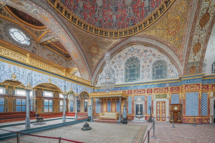 Istanbul: Topkapi Palace and Harem Ticket with Audio Guide - Choosing a Time Slot and Beating the Ticket Queue