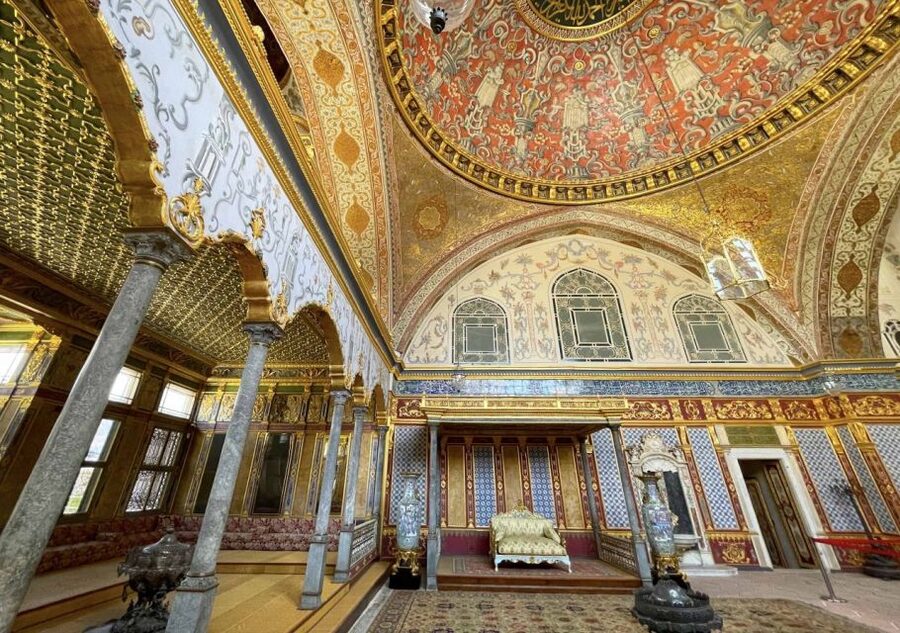 Istanbul: Topkapi Palace Guided Tour - Headset + ID card requirement: the small rule that affects your day