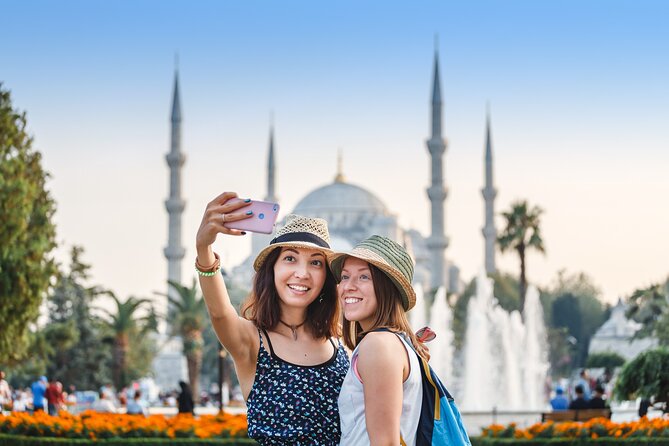 Istanbul: Topkapi Palace, Hagia Sophia & Blue Mosque - Lunch at a Local Turkish Restaurant, a Helpful Reset