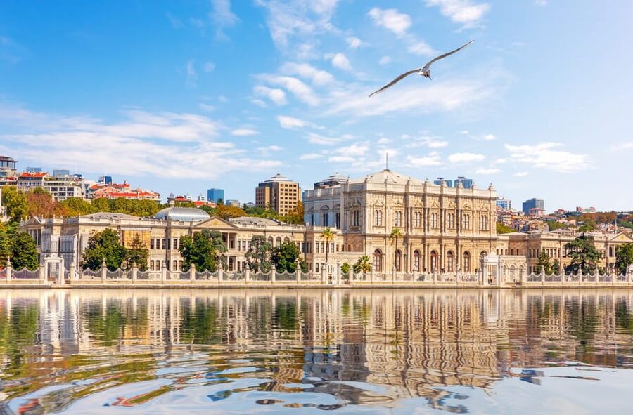 Istanbul: TouristPass Skip-the-Line Entry to 100+Attractions - Towers and Walks: Camlica, Maiden’s Tower, Rumeli Fortress, Süleymaniye