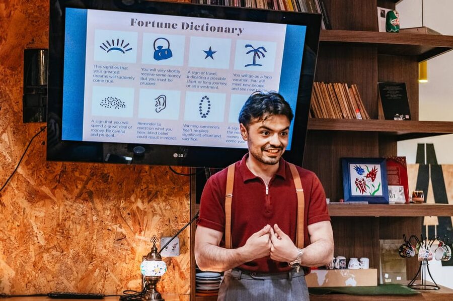 Istanbul: Turkish Coffee Making and Fortune Telling Workshop - What you can expect from the instructor, in real-world terms