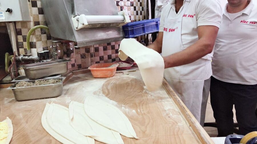 Istanbul: Turkish Cuisine Walking Food Tour with Guide - Menemen, muhlama, and sheep cheese tasting in one food flow