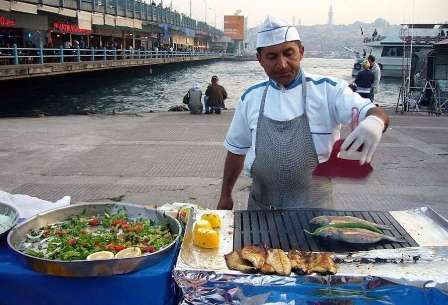 Istanbul: Turkish Food Tour in Kadikoy Across the Bosphorus - Eminönü start point, then a Bosphorus ferry ride that works like a local commute