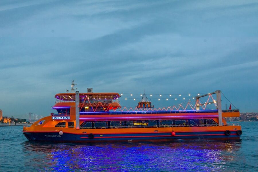 Istanbul: Turkish Night on the Bosphorus Dinner Cruise - Sailing Through Illuminated Istanbul, Two Continents From One Moving Seat