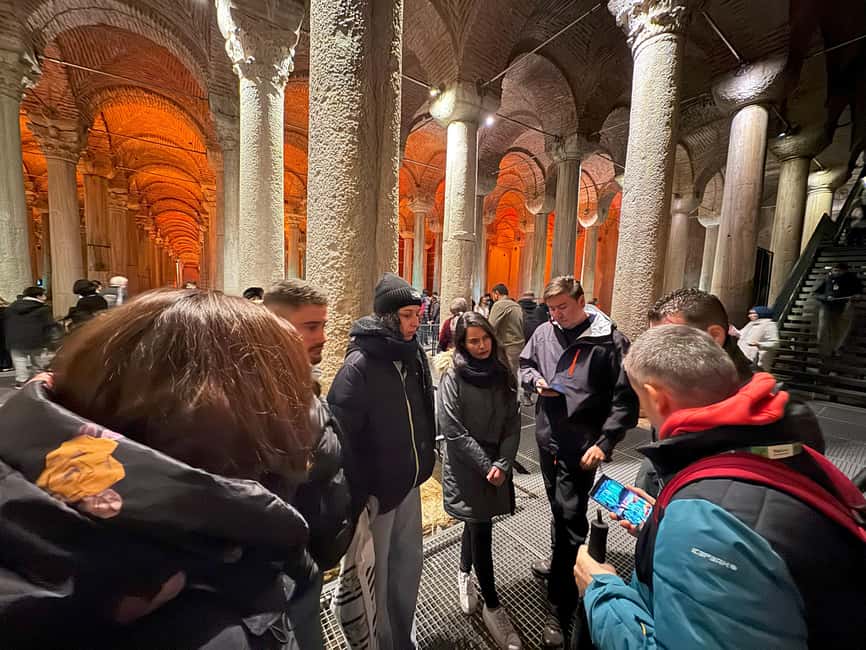 Istanbul Walking Tour: Mosques, Palace, Cistern with Lunch - Who should book this walking tour, and who should skip it