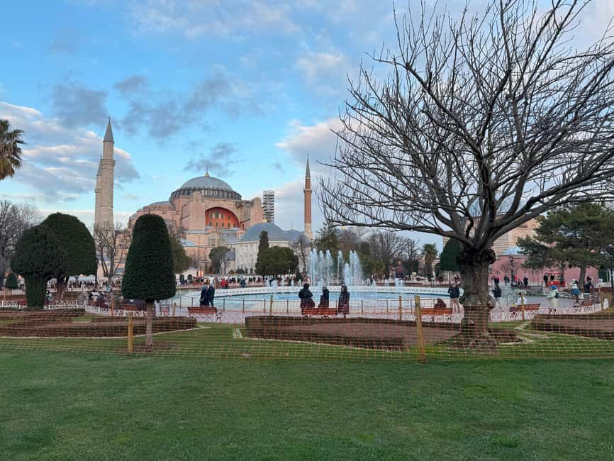 Istanbul Walking Tour: Mosques, Palace, Cistern with Lunch - Hagia Sophia: museum-and-mosque, and the skip-line decision