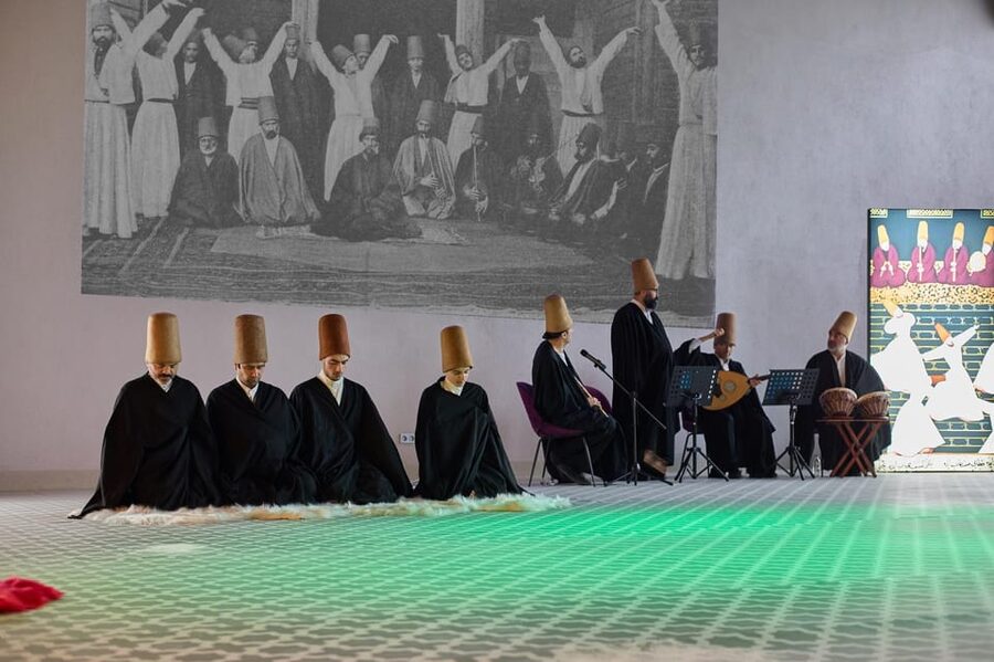 Istanbul: Whirling Dervish Ceremony next to Hagia Sophia - How the host experience works: explanation before, then Q&A after